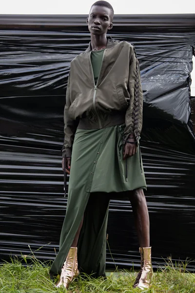 Look 38